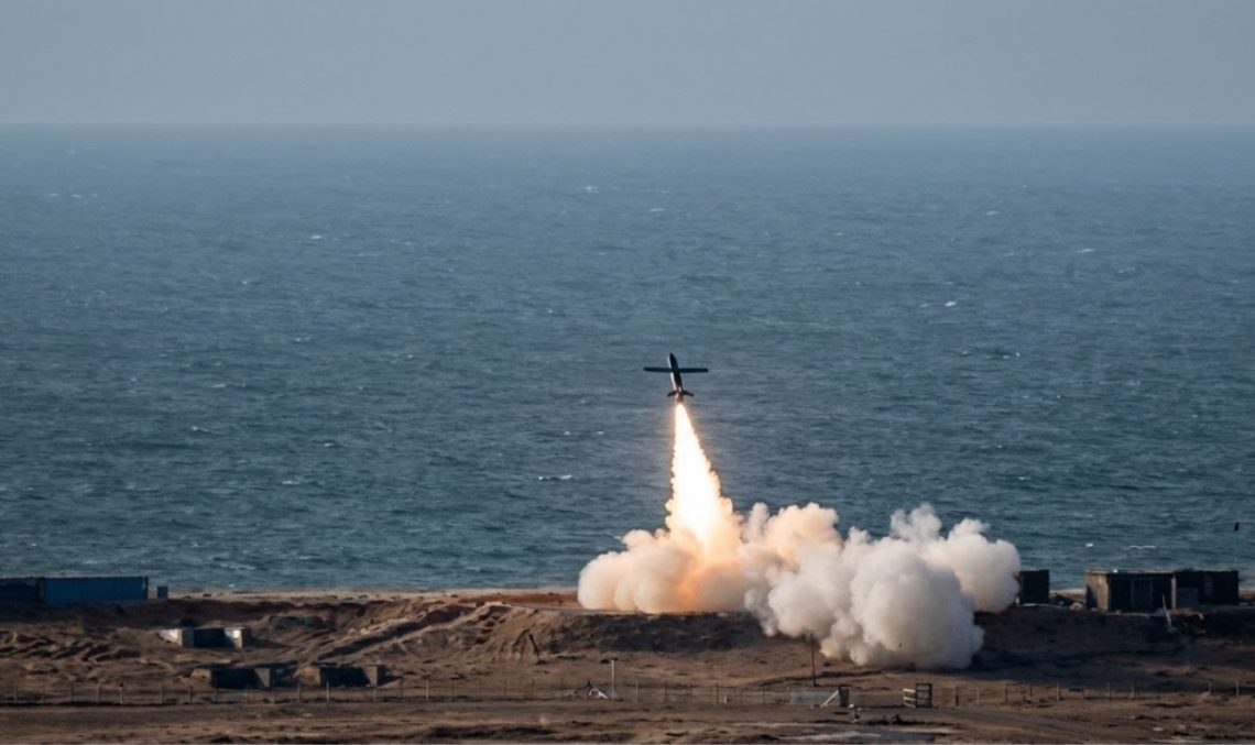 UK rushes new long-range strike weapons for Ukraine UK rushes new long-range strike weapons for Ukraine